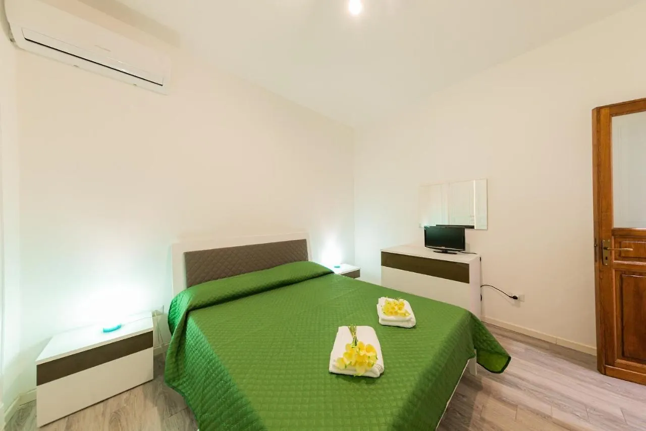 Ester Apartment Cefalu Italy
