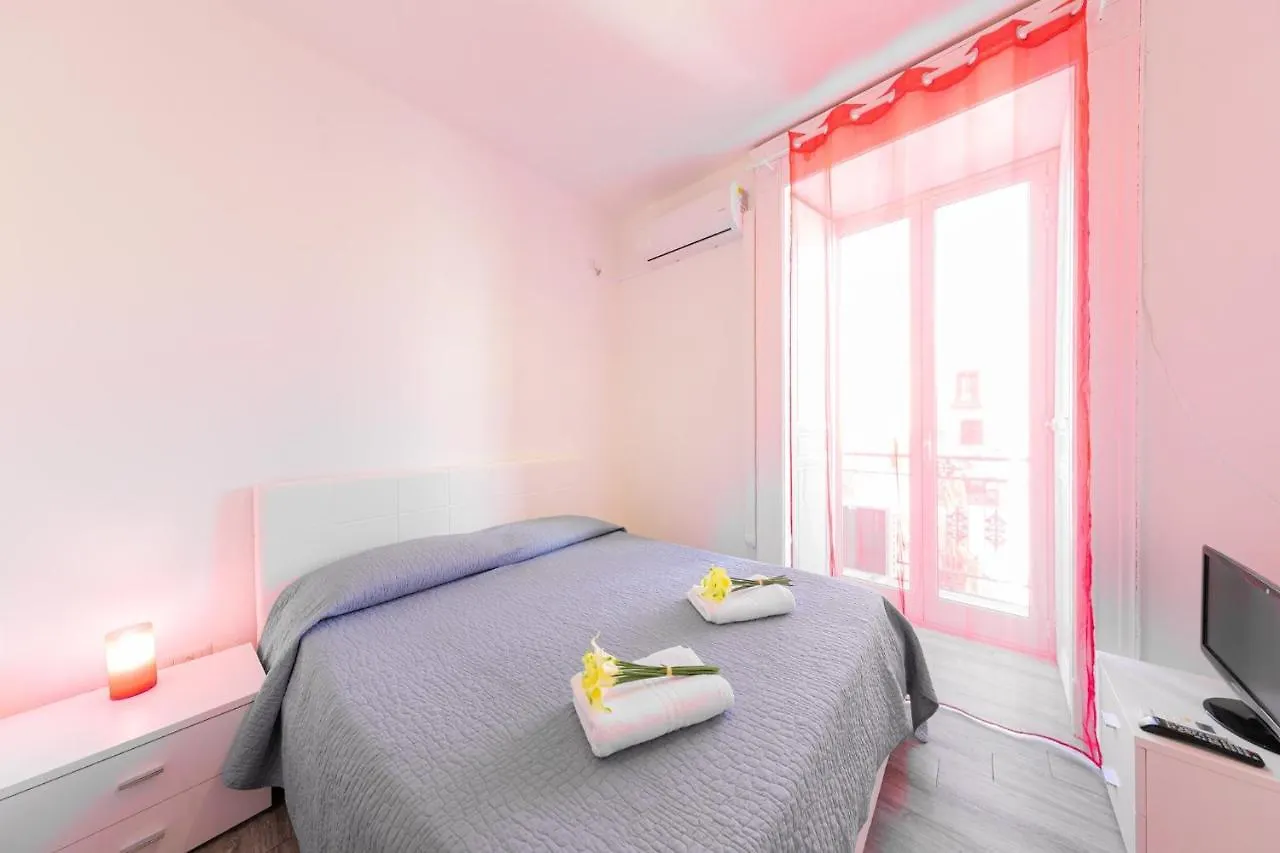 Ester Apartment Cefalu 0*,